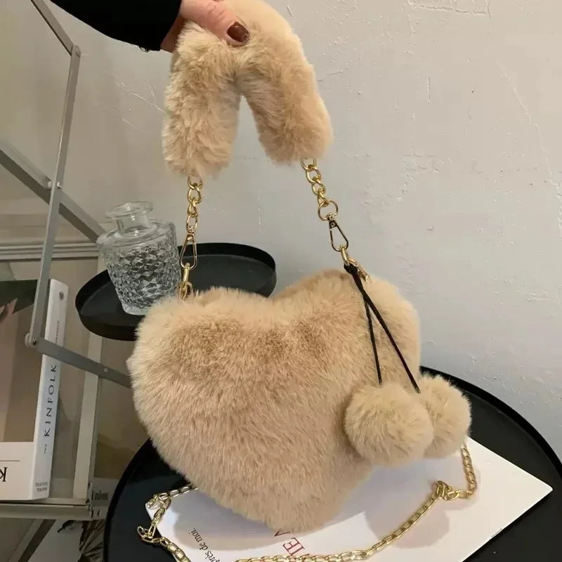 Faux Fur Heart-shaped Women Small Handbags Fluffy Plush Ladies Chain Shoulder Bag Fashion Female Furry Daily Clutch Purse